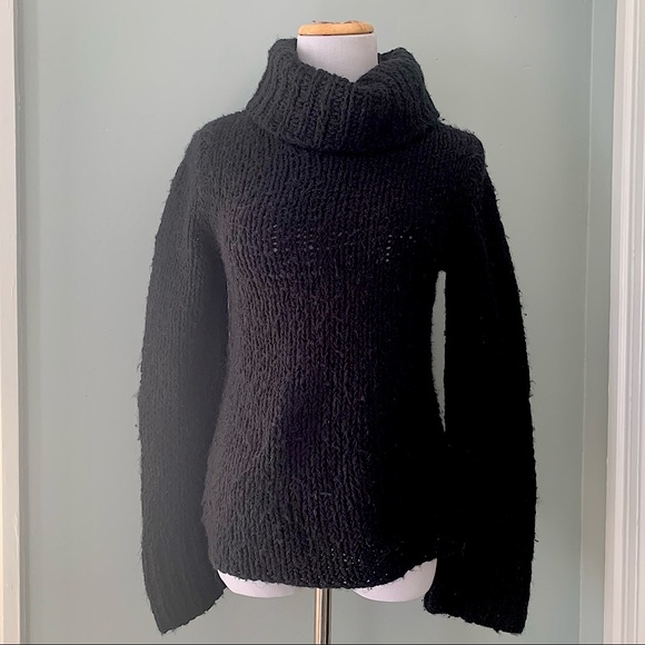 Express Sweaters - Express knitted turtleneck sweater!!!